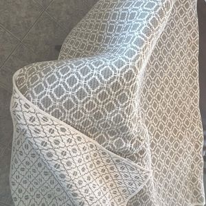 Crate&Barrel Reversible Quilt - Full/Queen